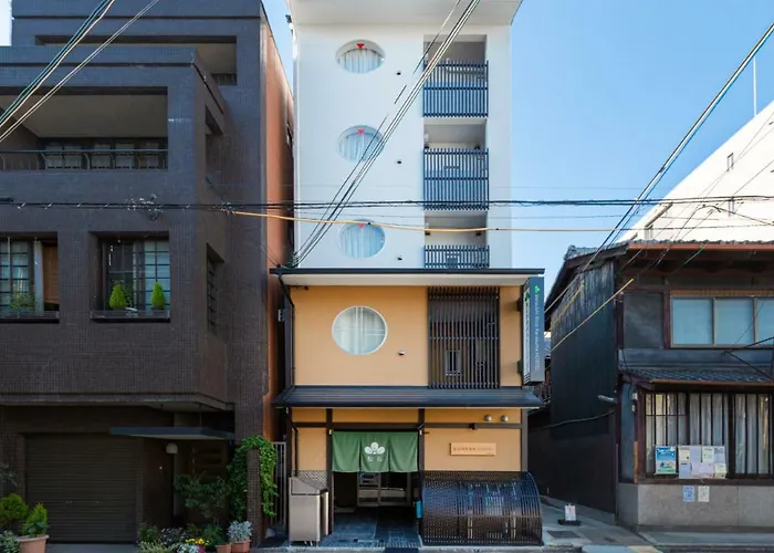 Matsuishi Shijo Karasuma Hostel Kyoto
